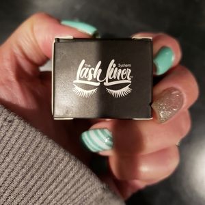Lashliner all in one brow and eyeliner